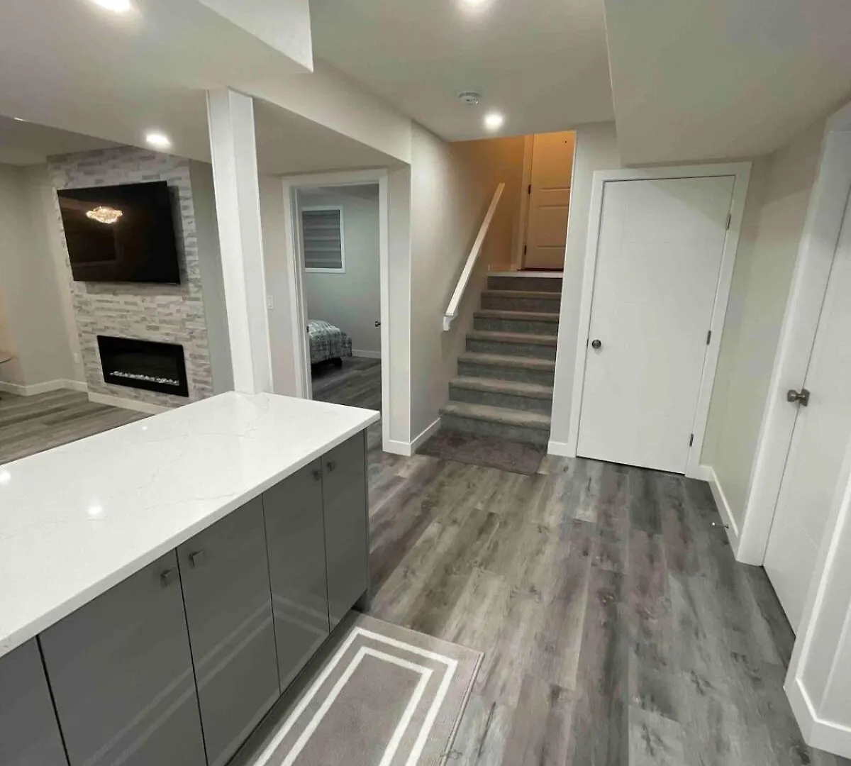 Appartement Hansbnb Near Airport YYC