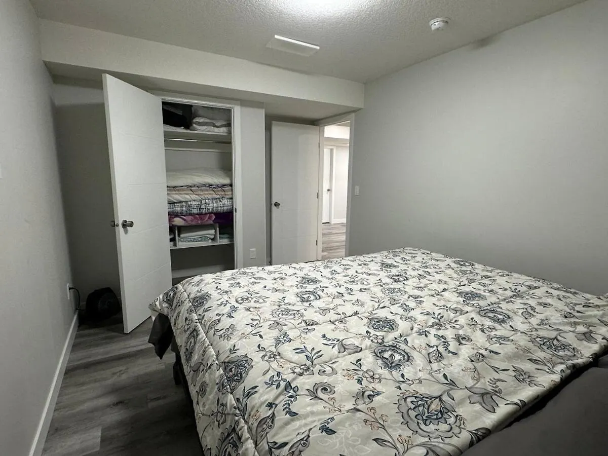 Appartement Hansbnb Near Airport YYC